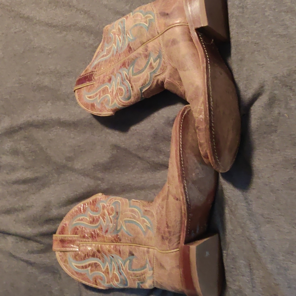 Justin cowboy boots 7 1/2